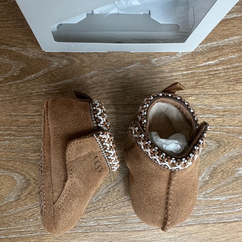 UGG Baby Tasman